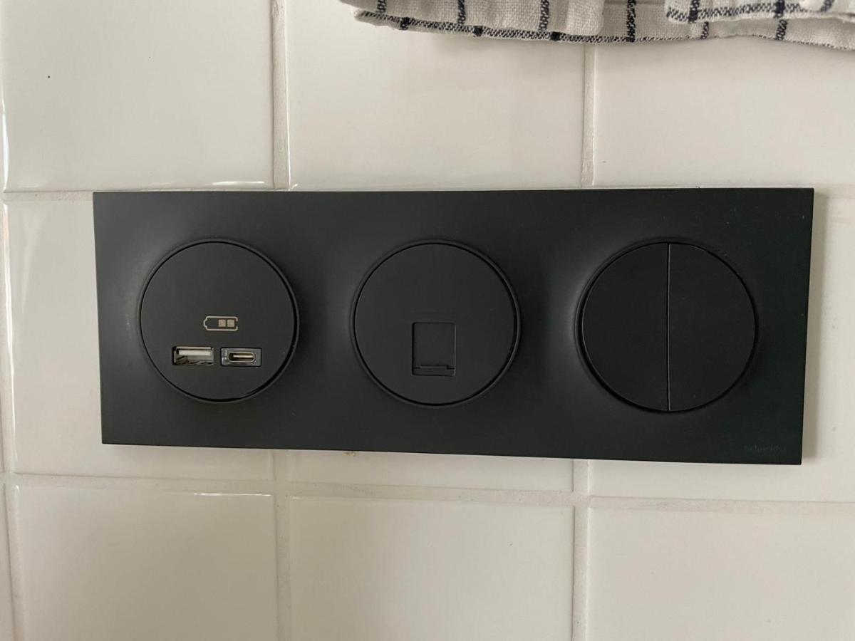 Plaisance Bouguenais - Appartement Nantes - Parking Gratuit Buitenkant foto